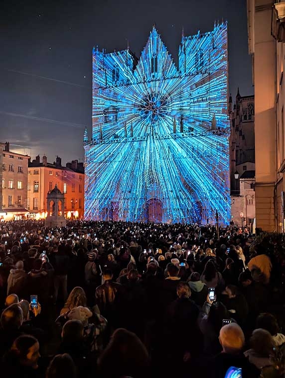 Lyon_Fête des Lumières 2025_la foule.jpg